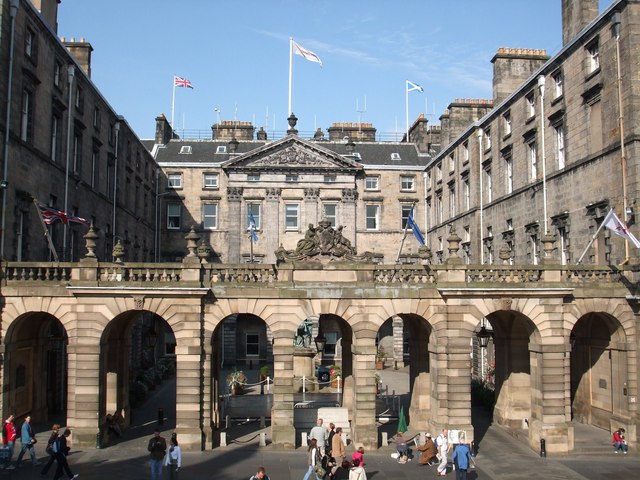 A photo of the outside entrance of Edinburgh City Chambers